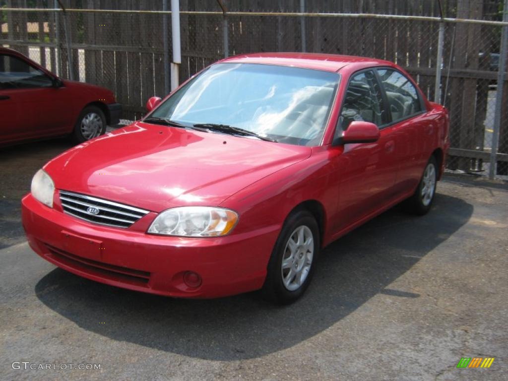 2002 Spectra Sedan - Classic Red / Gray photo #1