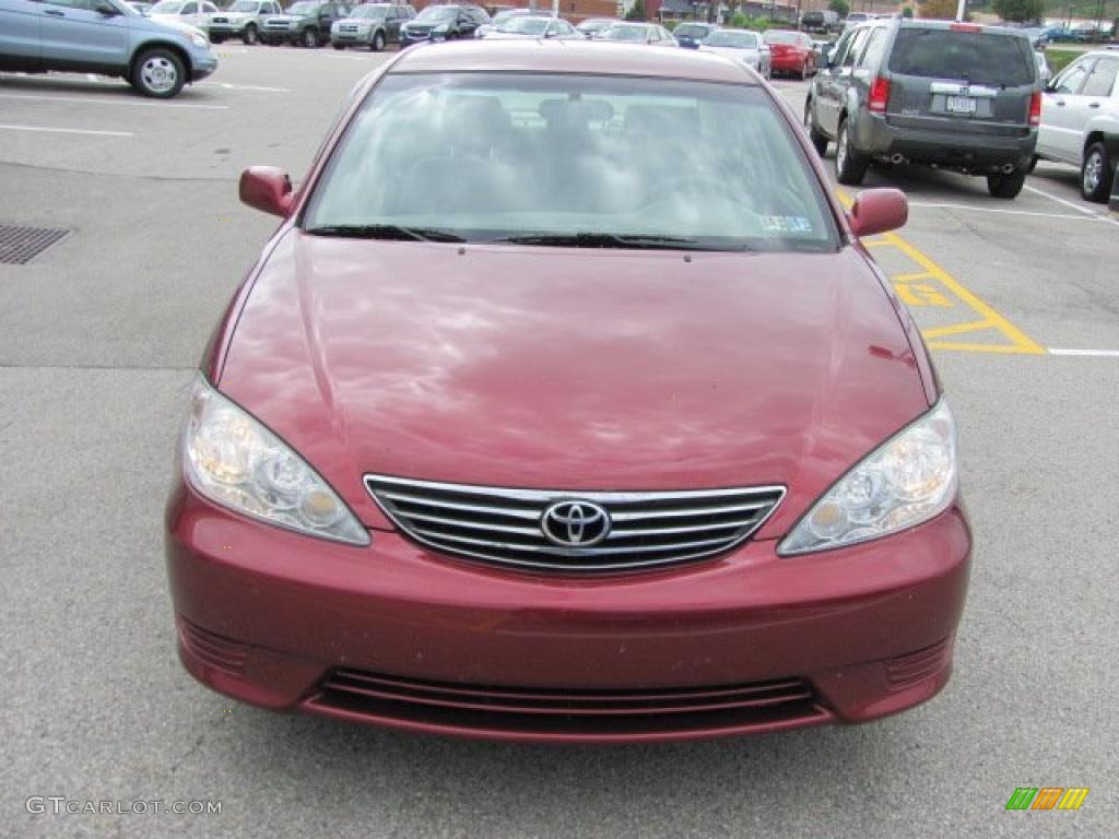 2006 Camry LE - Salsa Red Pearl / Taupe photo #9