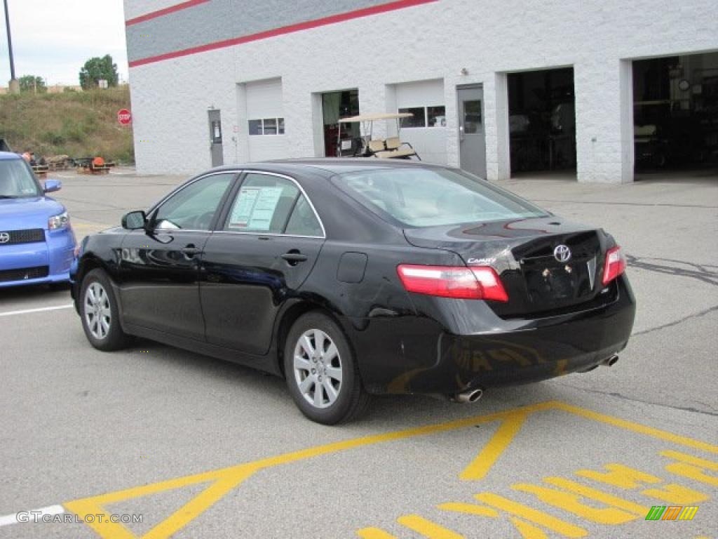 2008 Camry XLE V6 - Black / Bisque photo #4