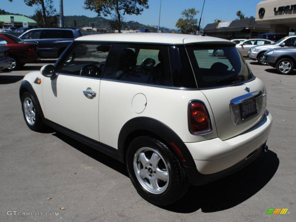 2007 Cooper Hardtop - Pepper White / Pacific Blue/Carbon Black photo #5