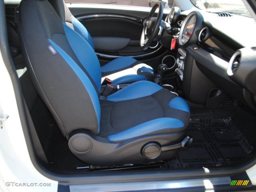 2007 Cooper Hardtop - Pepper White / Pacific Blue/Carbon Black photo #12