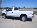 Oxford White - F250 Super Duty XLT Regular Cab 4x4 Photo No. 8
