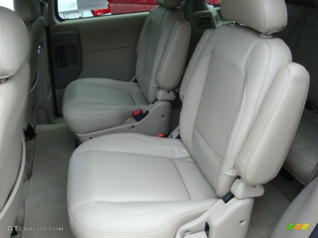 2002 Villager Estate - Deep Jewel Green Metallic / Golden Mink photo #9