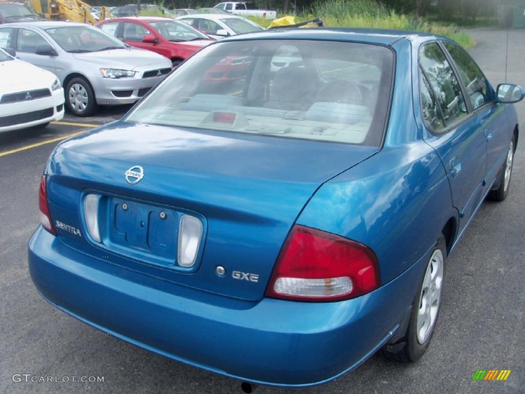 2003 Sentra GXE - Vibrant Blue Metallic / Stone Gray photo #9