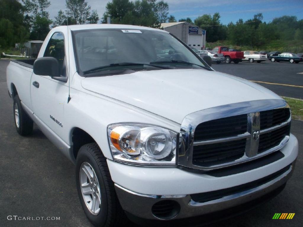 2007 Ram 1500 SLT Regular Cab - Bright White / Medium Slate Gray photo #10