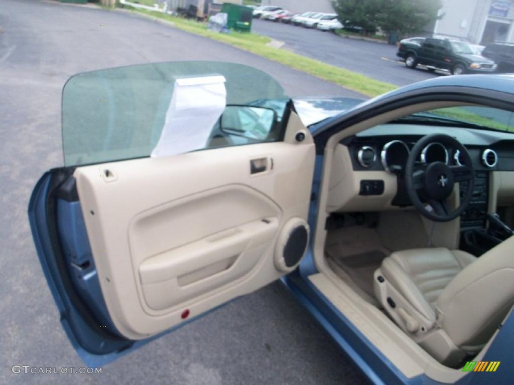 2007 Mustang GT Premium Coupe - Windveil Blue Metallic / Medium Parchment photo #15