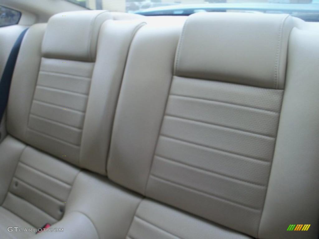 2007 Mustang GT Premium Coupe - Windveil Blue Metallic / Medium Parchment photo #16