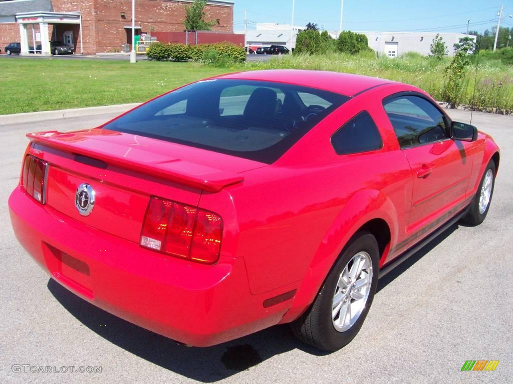 2007 Mustang V6 Premium Coupe - Torch Red / Dark Charcoal photo #23