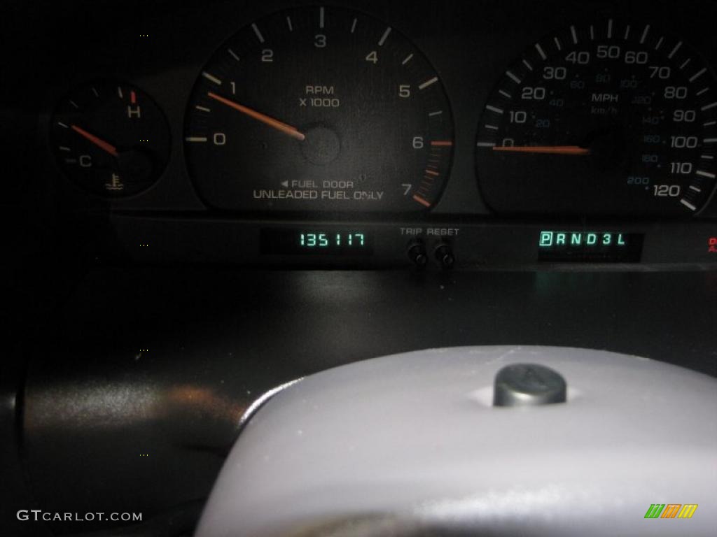 2000 Grand Caravan LE - Patriot Blue Pearlcoat / Mist Gray photo #17