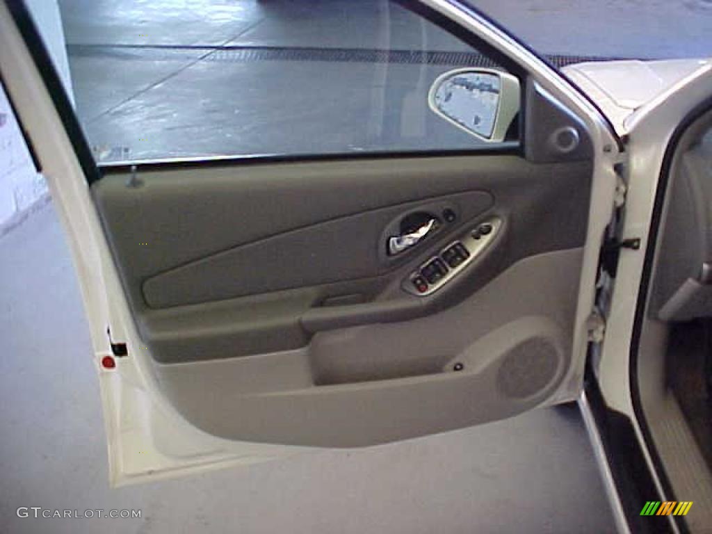 2007 Malibu LT Sedan - White / Titanium Gray photo #18