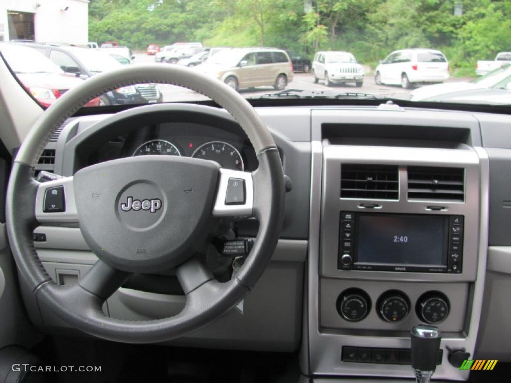2008 Liberty Limited 4x4 - Brilliant Black Crystal Pearl / Pastel Slate Gray photo #4