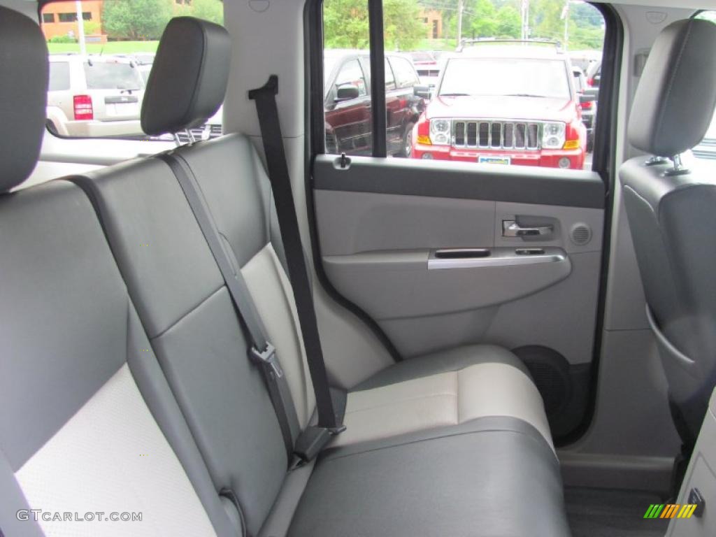 2008 Liberty Limited 4x4 - Brilliant Black Crystal Pearl / Pastel Slate Gray photo #8