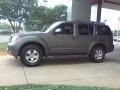 Storm Grey Metallic - Pathfinder SE Photo No. 18