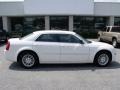 Cool Vanilla White - 300 LX Photo No. 1