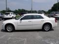 Cool Vanilla White - 300 LX Photo No. 5
