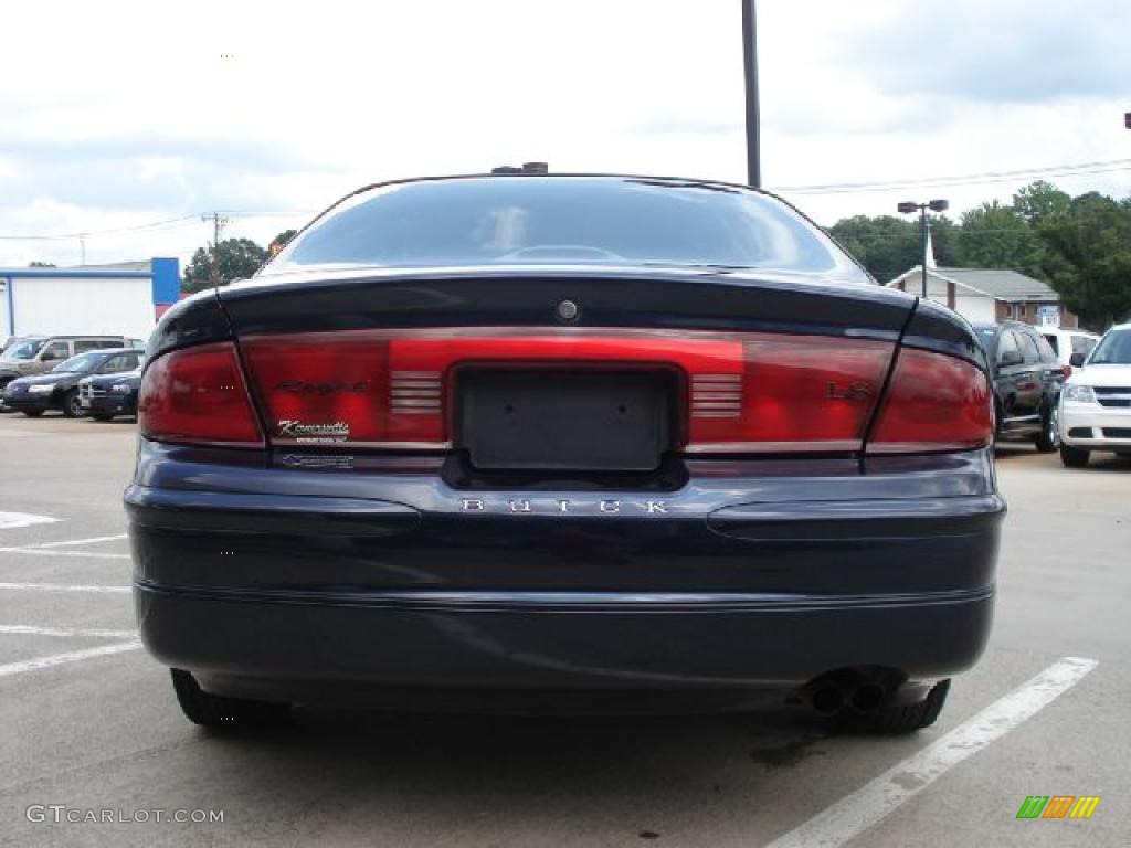 2002 Regal LS - Midnight Blue Pearl / Medium Gray photo #4