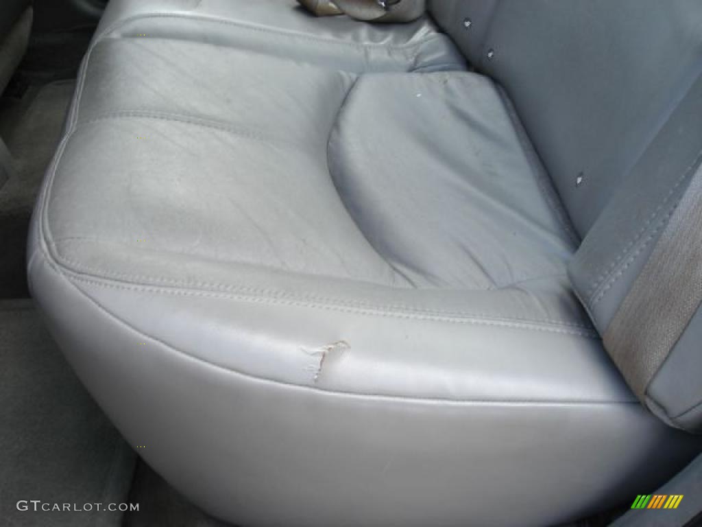 2002 Regal LS - Midnight Blue Pearl / Medium Gray photo #12