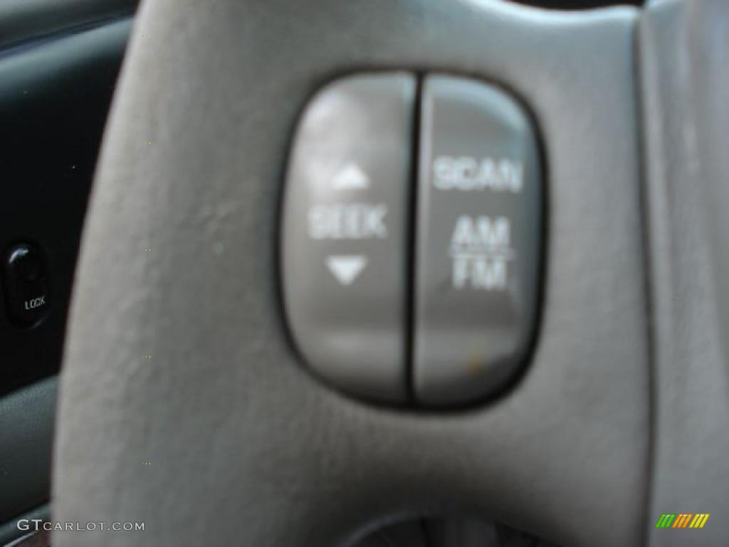 2002 Regal LS - Midnight Blue Pearl / Medium Gray photo #26