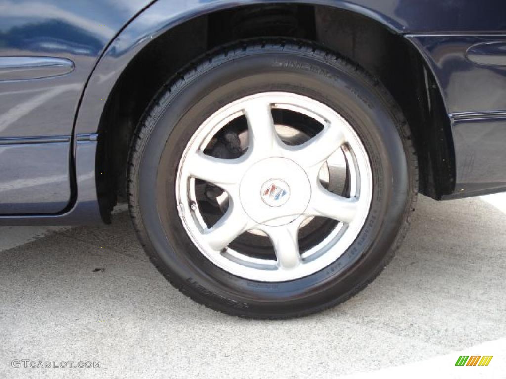 2002 Regal LS - Midnight Blue Pearl / Medium Gray photo #28