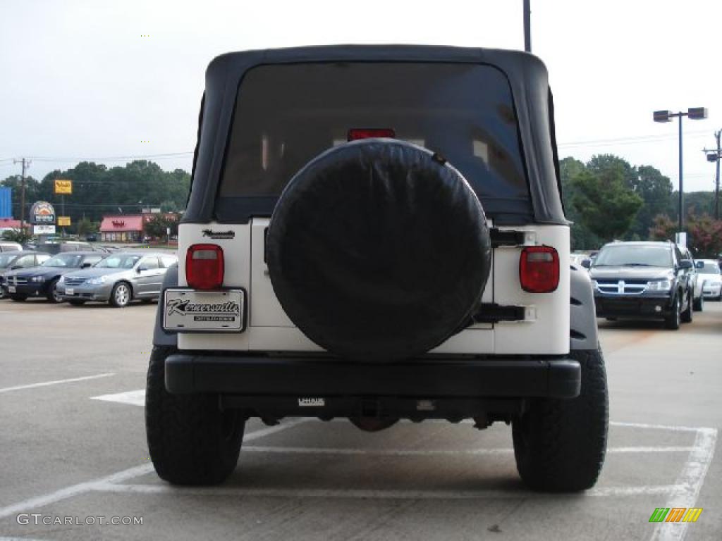 2004 Wrangler Rubicon 4x4 - Stone White / Dark Slate Gray photo #4