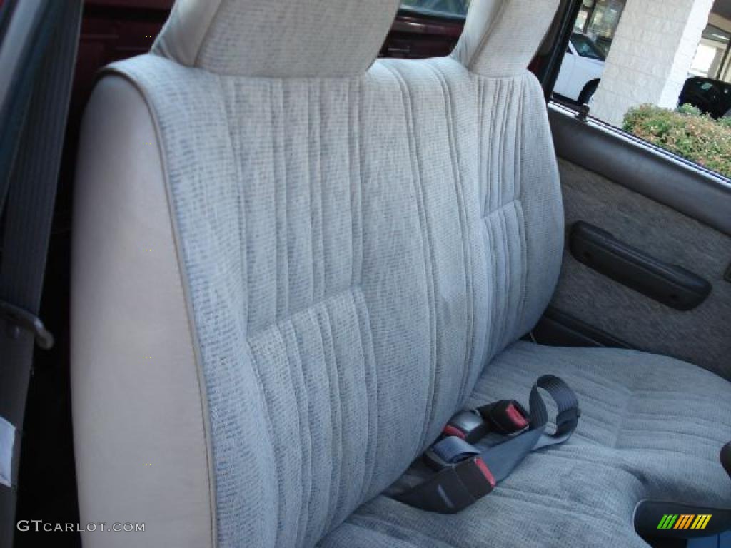 1998 Tacoma Regular Cab 4x4 - Sunfire Red Pearl Metallic / Oak photo #12