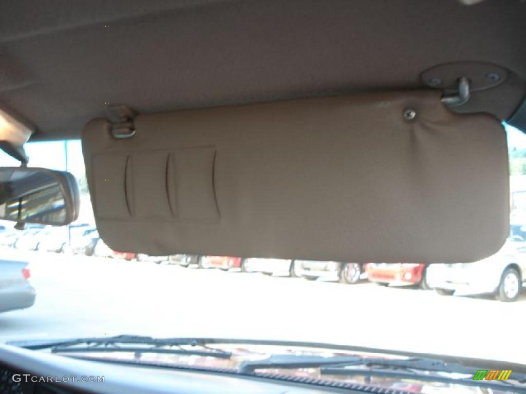 1998 Tacoma Regular Cab 4x4 - Sunfire Red Pearl Metallic / Oak photo #14