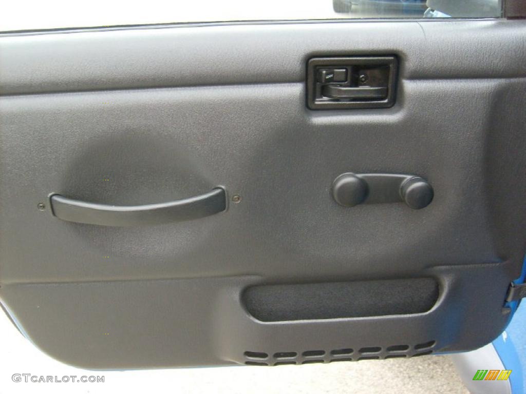2003 Wrangler Sport 4x4 - Intense Blue Pearl / Dark Slate Gray photo #13