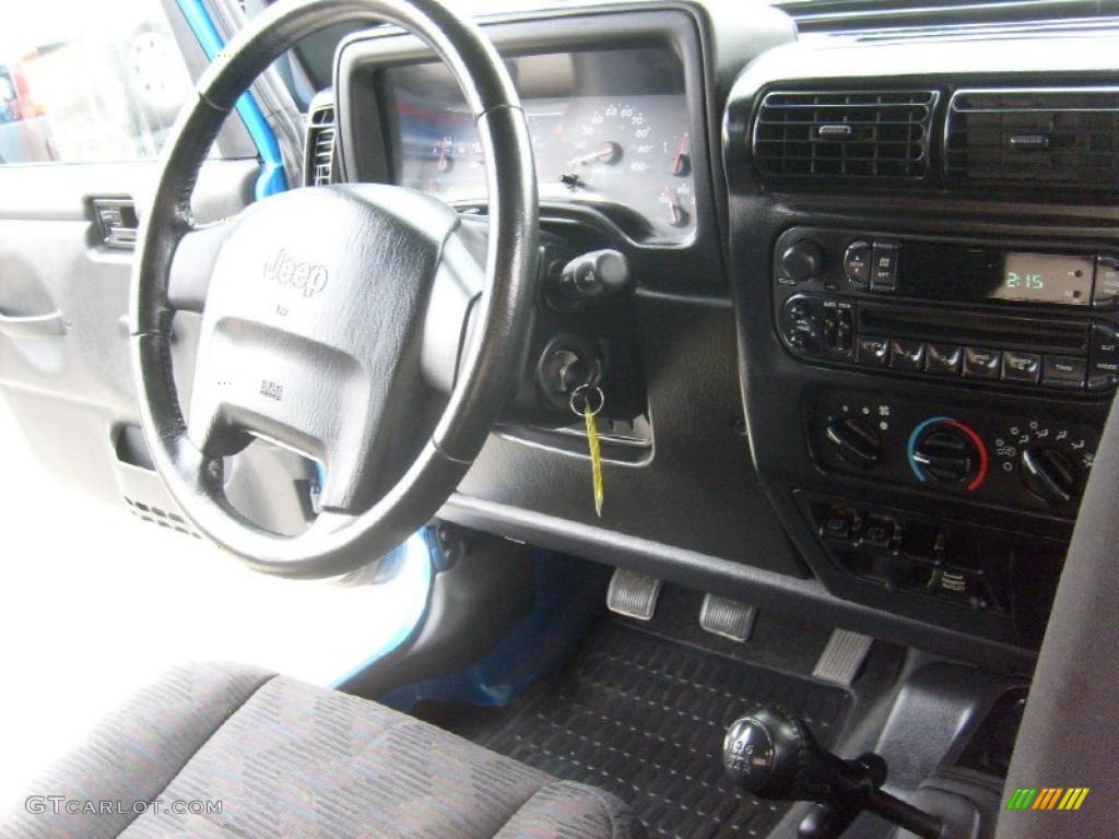 2003 Wrangler Sport 4x4 - Intense Blue Pearl / Dark Slate Gray photo #22