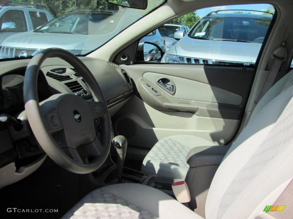 2005 Malibu LS V6 Sedan - Light Driftwood Metallic / Neutral Beige photo #23