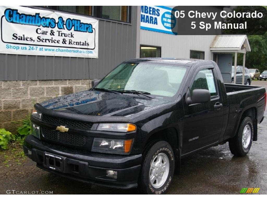 2005 Colorado Regular Cab - Black / Sandstone photo #1