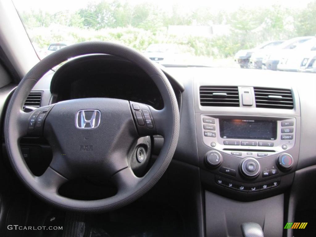 2007 Accord LX V6 Sedan - Alabaster Silver Metallic / Black photo #4