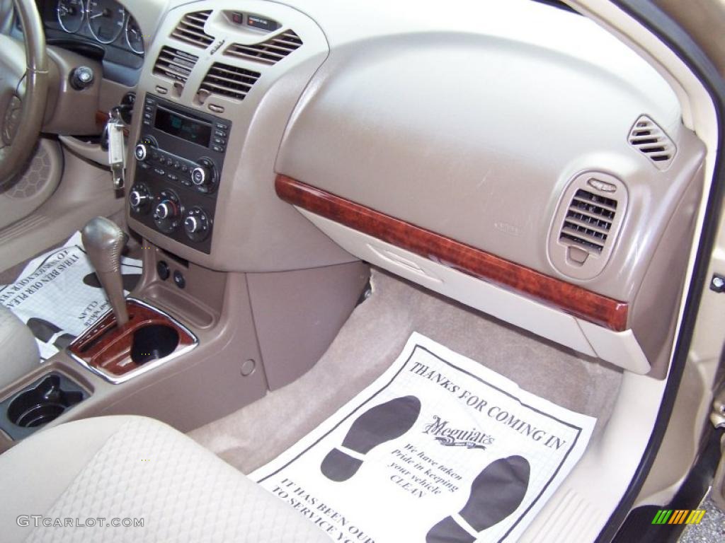 2008 Malibu Classic LS Sedan - Sandstone Metallic / Cashmere Beige photo #18