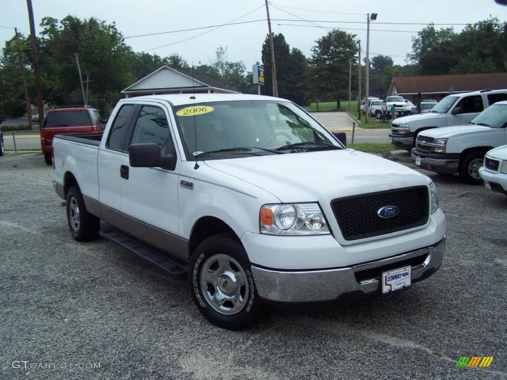 2006 F150 XLT SuperCab - Oxford White / Tan photo #3