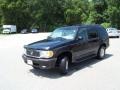 Black 2000 Mercury Mountaineer V6 4x4