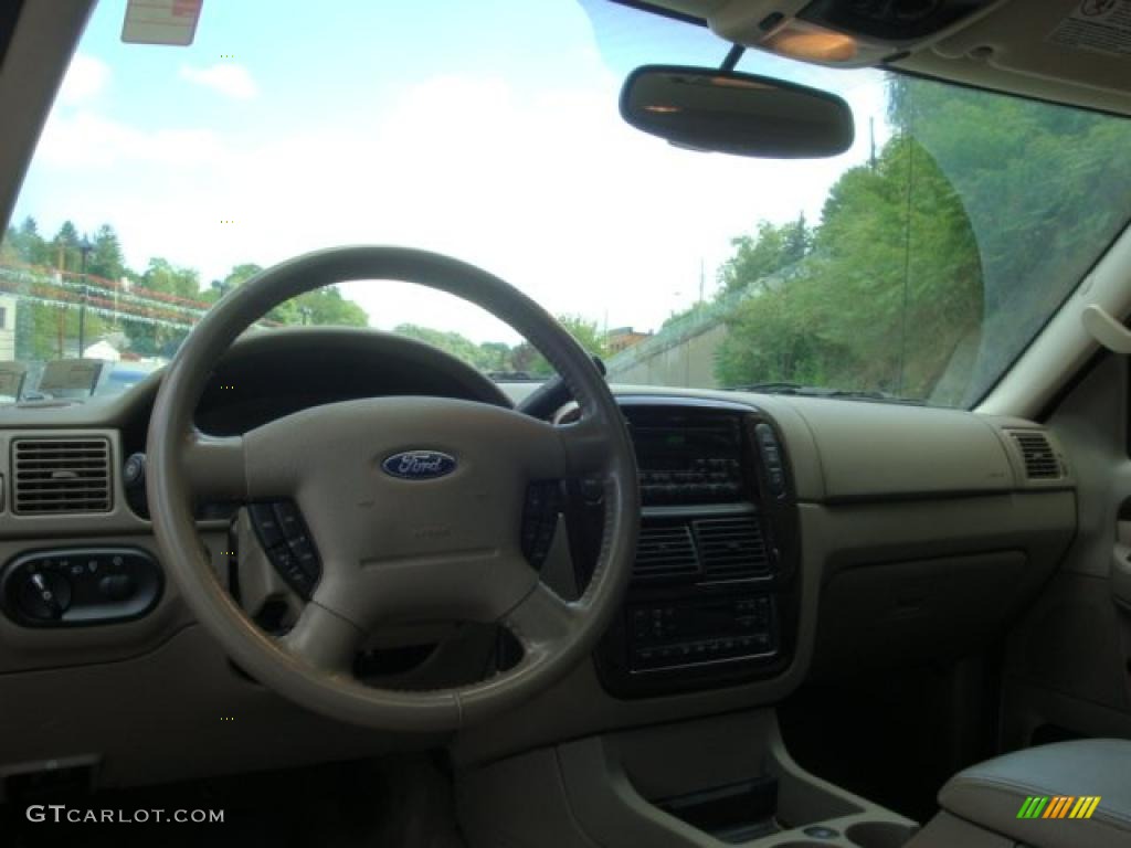 2005 Explorer Limited 4x4 - Ivory Parchment Tri Coat / Medium Parchment photo #15