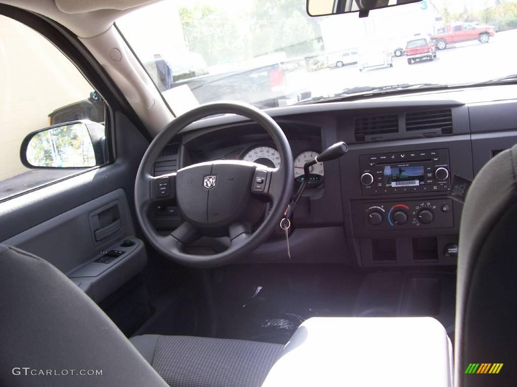 2009 Dakota Big Horn Extended Cab - Deep Water Blue Pearl / Dark Slate Gray/Medium Slate Gray photo #25