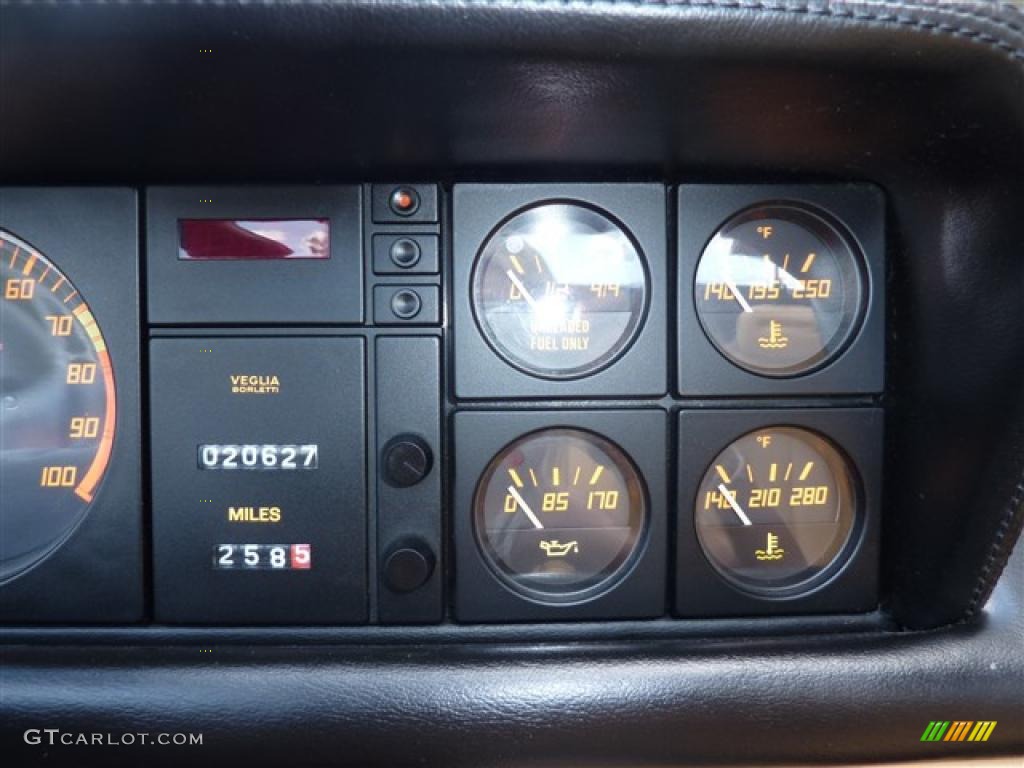 1986 Ferrari Mondial Cabriolet Gauges Photo #35355241