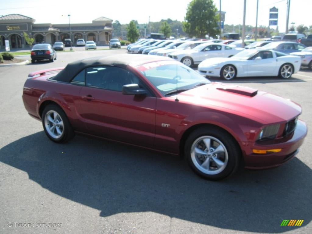 2007 Mustang GT Premium Convertible - Redfire Metallic / Dark Charcoal photo #7