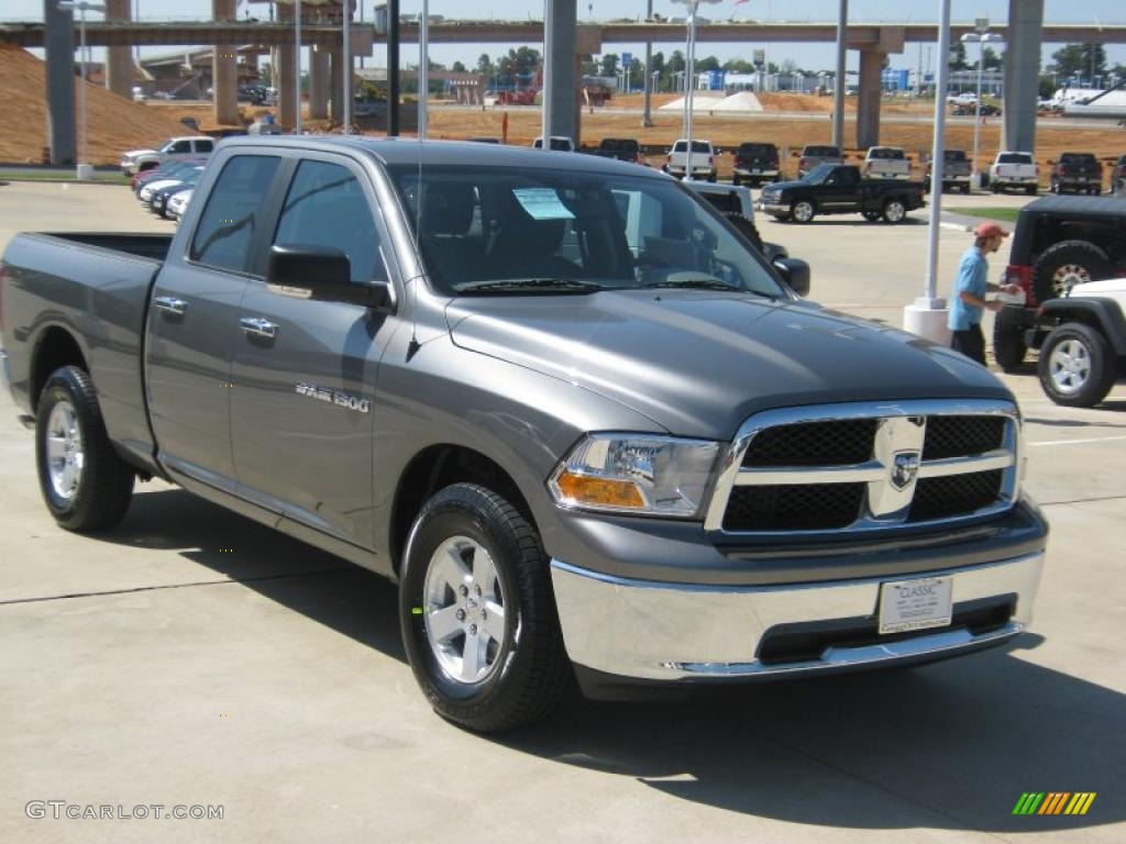 2011 Ram 1500 SLT Quad Cab - Mineral Gray Metallic / Dark Slate Gray/Medium Graystone photo #7