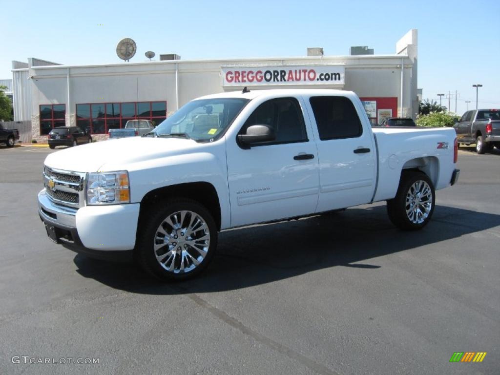 Summit White Chevrolet Silverado 1500