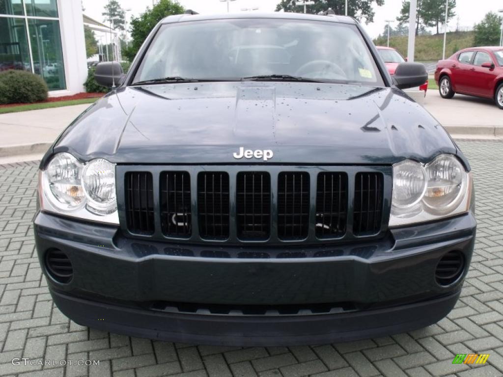 2006 Grand Cherokee Laredo - Deep Beryl Green Pearl / Medium Slate Gray photo #8