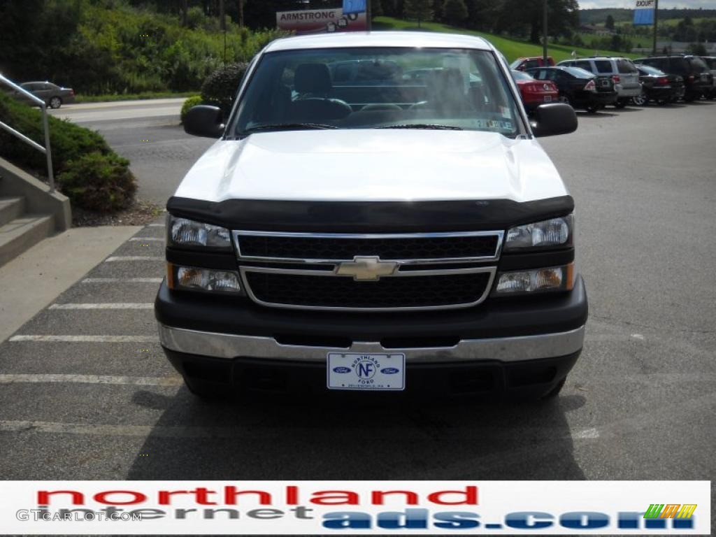 2006 Silverado 1500 Regular Cab 4x4 - Summit White / Dark Charcoal photo #3