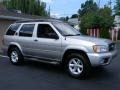 2003 Chrome Silver Metallic Nissan Pathfinder SE 4x4  photo #1