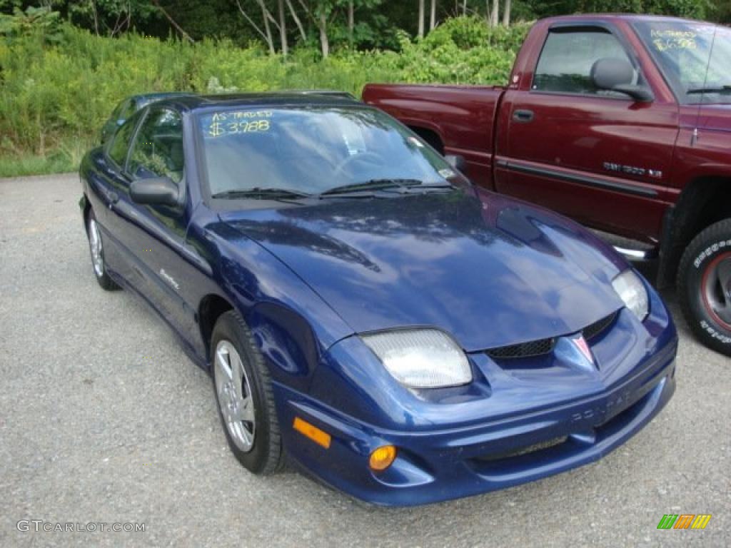 2002 Sunfire SE Coupe - Indigo Blue Metallic / Graphite photo #1