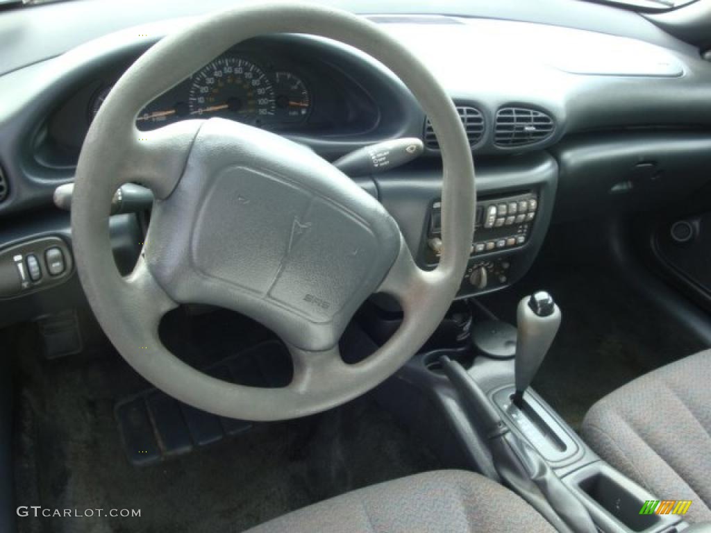 2002 Sunfire SE Coupe - Indigo Blue Metallic / Graphite photo #10