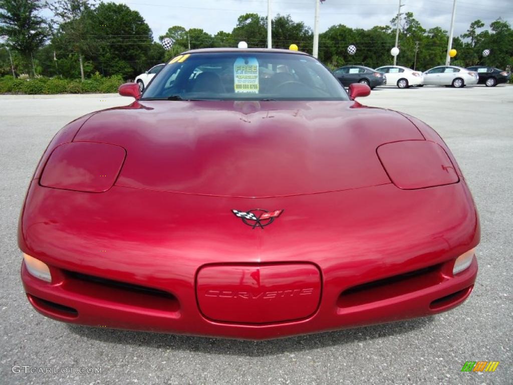 2001 Corvette Coupe - Magnetic Red II Metallic / Black photo #17