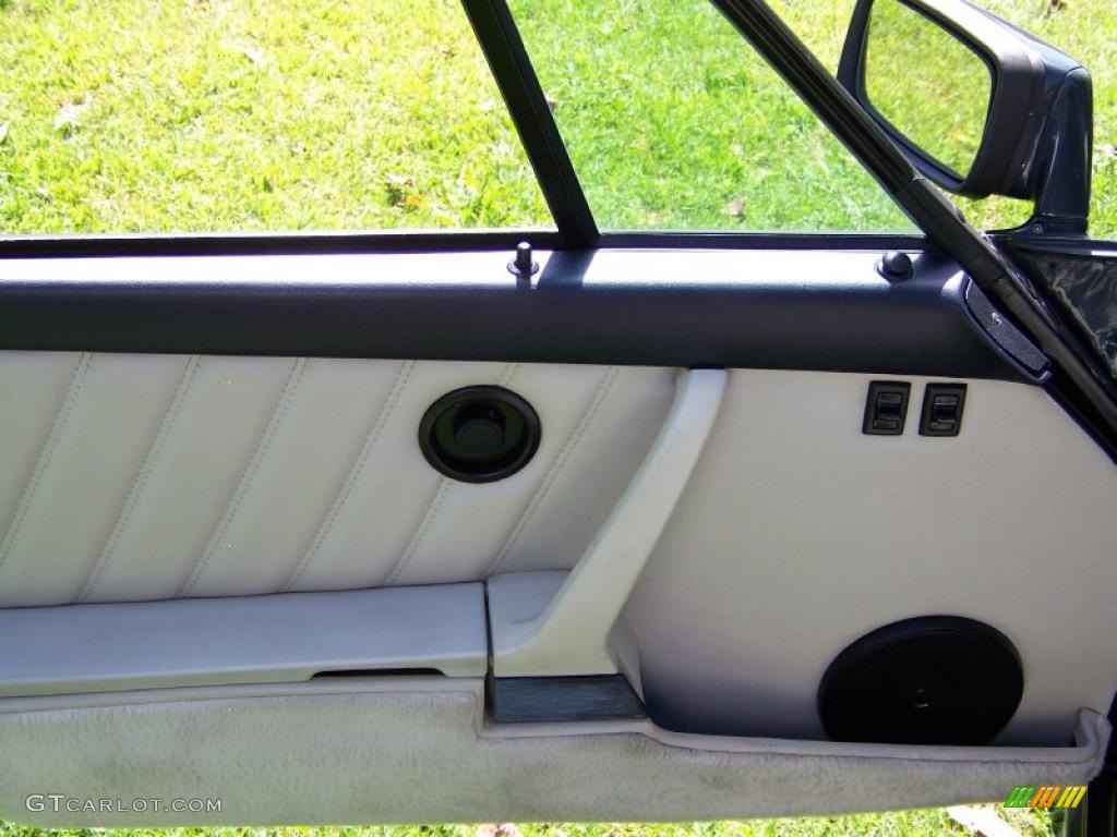1987 Porsche 911 Targa Linen Door Panel Photo #35390090