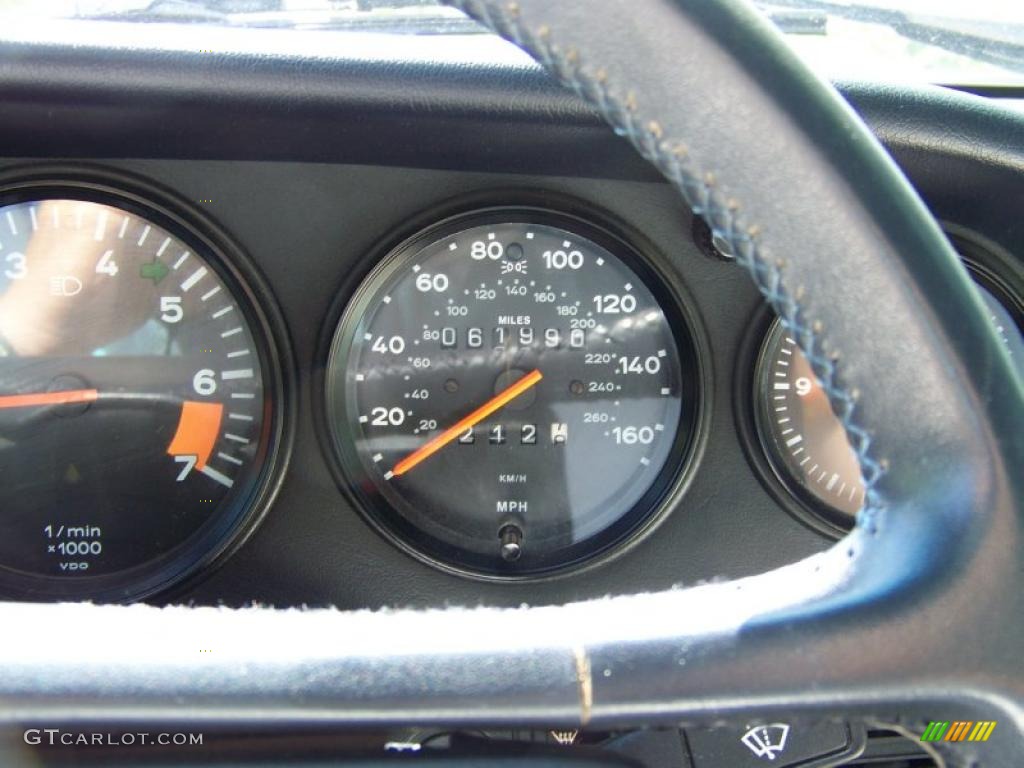 1987 Porsche 911 Targa Gauges Photo #35390150