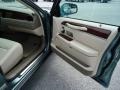 Light Tundra Metallic - Town Car Ultimate Photo No. 19