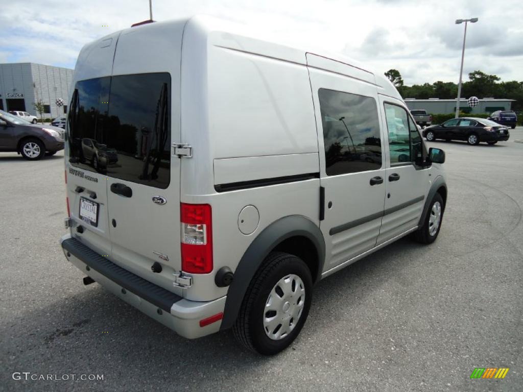 2010 Transit Connect XLT Passenger Wagon - Silver Metallic / Dark Gray photo #13